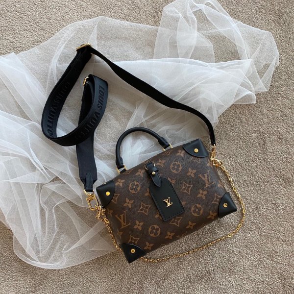 Compra Louis Vuitton Replica Utility Crossbody Monogram M80446 Bolsa –  Replicas De Bolsos De Lujo Baratos, Mejores Bolsos Imitacion España